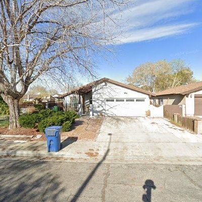 44527 12 Th St E, Lancaster, CA 93535