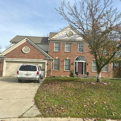 3846 Crestwood Ct, Oakland Township, MI 48306