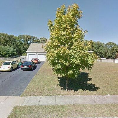 4 Solomon Ct, Jackson, NJ 08527