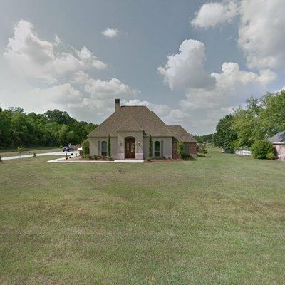 40010 Farm Rd, Gonzales, LA 70737