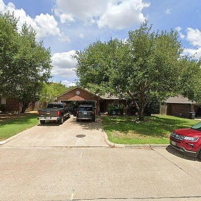 4005 Hunter Creek Dr, College Station, TX 77845