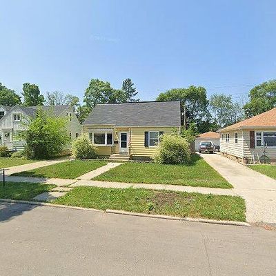 4020 Grant Rd, Kenosha, WI 53142