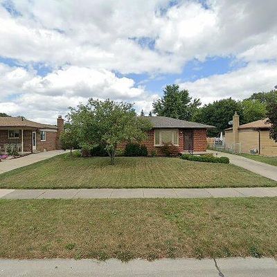 40351 Walter Dr, Sterling Heights, MI 48310