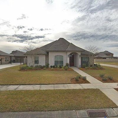 409 Lac Verret Dr, Luling, LA 70070