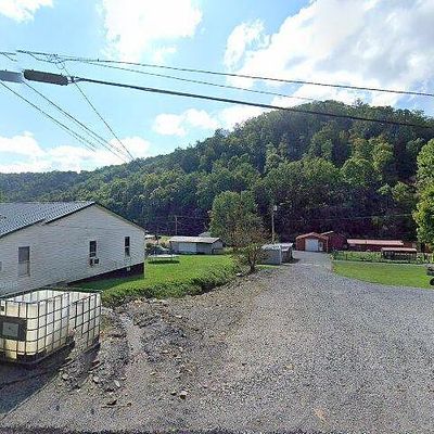 50 Darby Dr, Mill Creek, WV 26280