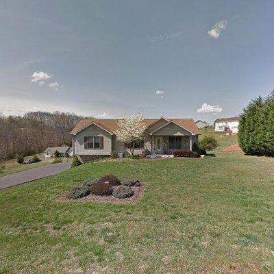 50 Shore Side Dr, Hardy, VA 24101