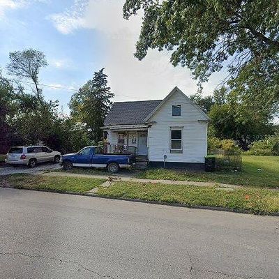 503 N Clay Ave, Jacksonville, IL 62650