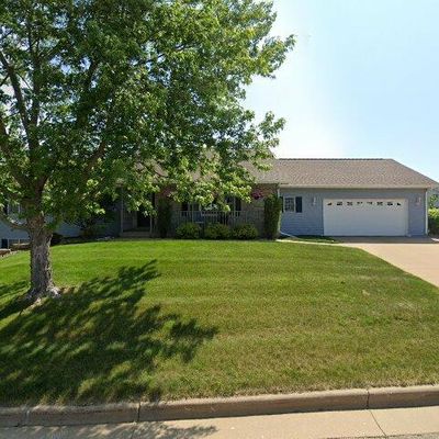 503 Prairie Hills Dr, Dodgeville, WI 53533