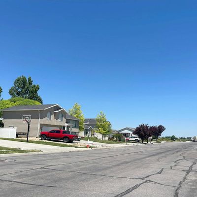 525 E 1325 S, Garland, UT 84312