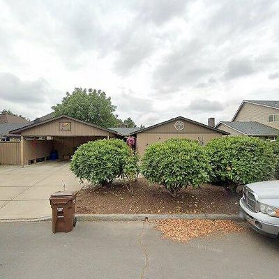 528 Hartke Loop, Oregon City, OR 97045