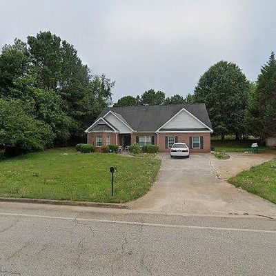 4617 River Rd, Ellenwood, GA 30294