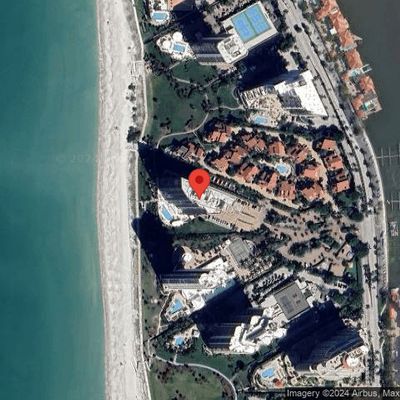 4651 Gulf Shore Blvd N Ph 3, Naples, FL 34103