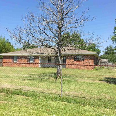 5753 Terry Rd, Byram, MS 39272