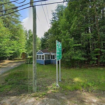 6 Webster Lake Rd, Franklin, NH 03235