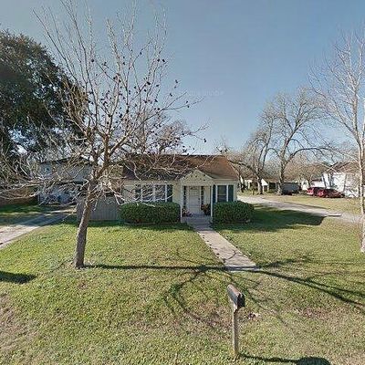 621 Speed St, Wharton, TX 77488