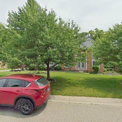 5440 Bridge Trl E, Commerce Township, MI 48382