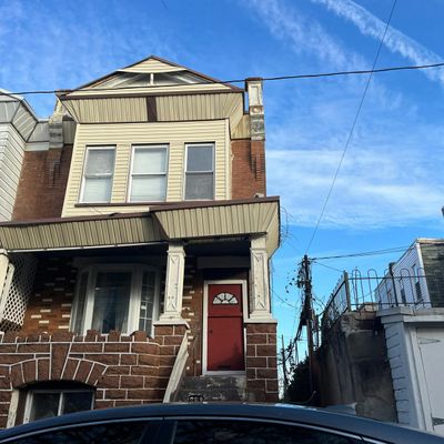 5711 Hazel Ave, Philadelphia, PA 19143