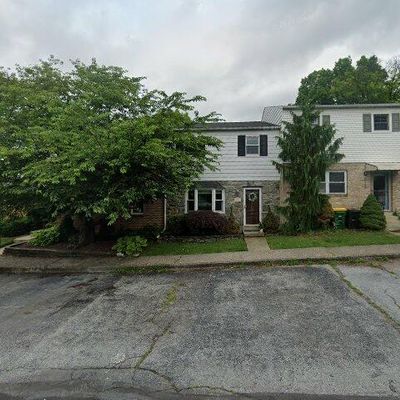 5749 Greens Dr, Allentown, PA 18106