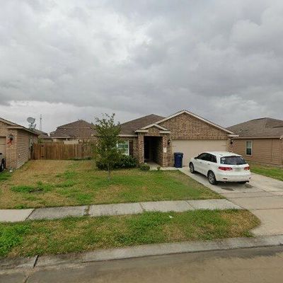 6926 Wolfberry Ln, Baytown, TX 77521