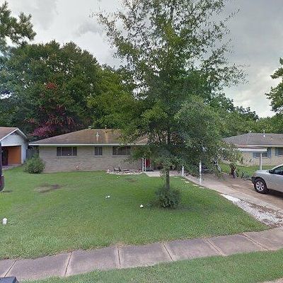 7010 Isabella Dr, Alexandria, LA 71301