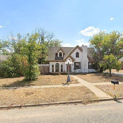 703 N Broadway St, Ballinger, TX 76821