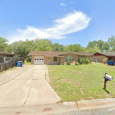 707 E Randall St, Beeville, TX 78102