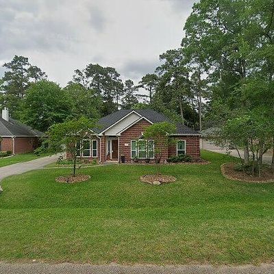 719 Forest Lane Dr, Conroe, TX 77302