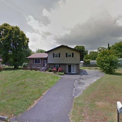 7208 Fairbanks Rd, Hixson, TN 37343