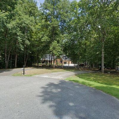 7207 Laurel Point Dr, Gibsonville, NC 27249