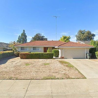 7324 Barr Way, Sacramento, CA 95831