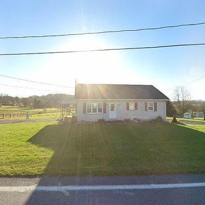 745 W Route 897, Reinholds, PA 17569