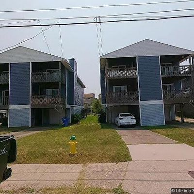 745 W Ocean View Ave #D, Norfolk, VA 23503