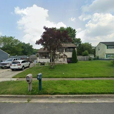 683 Nottingham Dr, Vineland, NJ 08360