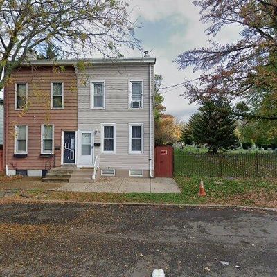 810 2 Nd St, Trenton, NJ 08611