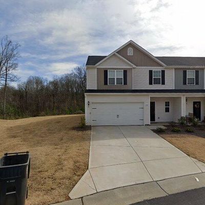 8127 Paw Club Dr, Charlotte, NC 28214