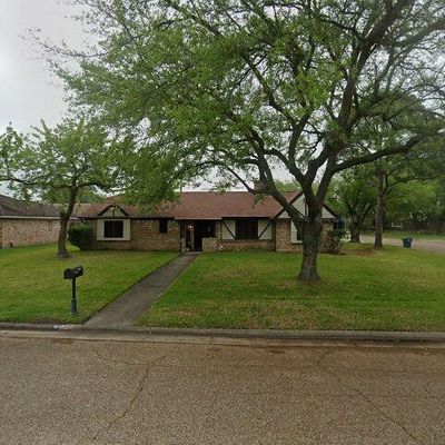 8306 Crestwood Dr, Texas City, TX 77591