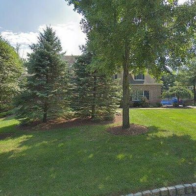 10 Pelz Farm Ct, Mahwah, NJ 07430