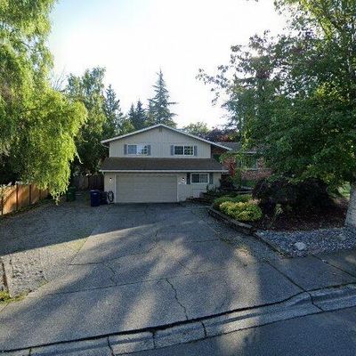 1004 N Waugh Rd, Mount Vernon, WA 98273