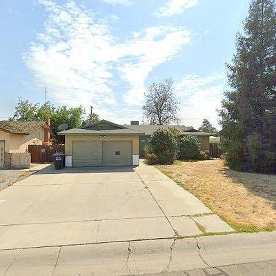 1005 W Princeton Ave, Visalia, CA 93277