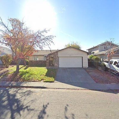 1007 Sparrow Ln, Fairfield, CA 94533