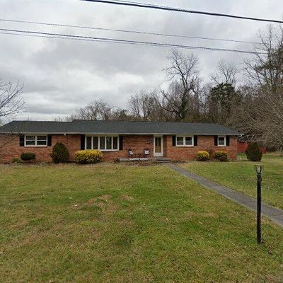 101 Joy Dr, Johnson City, TN 37601