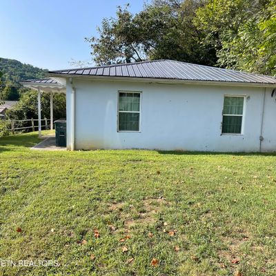 101 S Babcock St, Tellico Plains, TN 37385