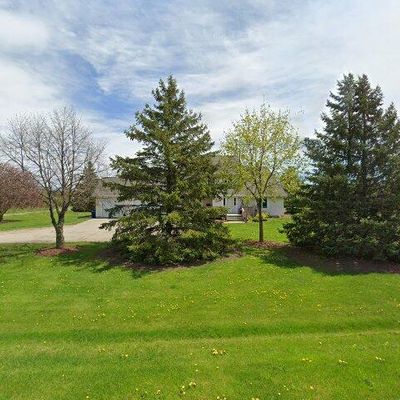 7558 Swiss Rd, Oshkosh, WI 54902