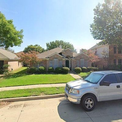 7788 Beaver Head Rd, Fort Worth, TX 76137