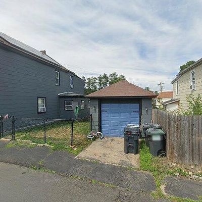 8 Hill St, Waterford, NY 12188