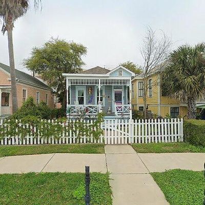 806 Church St, Galveston, TX 77550