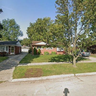 9618 Katherine St, Taylor, MI 48180