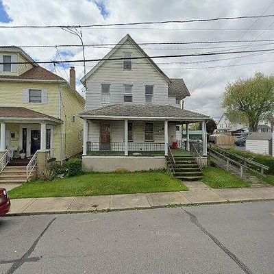 108 E Grove St, Taylor, PA 18517