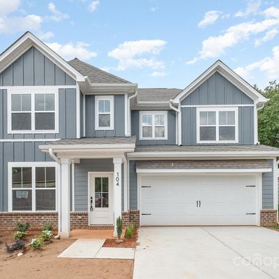 108 N Maxwell Avenue, Huntersville, NC 28078