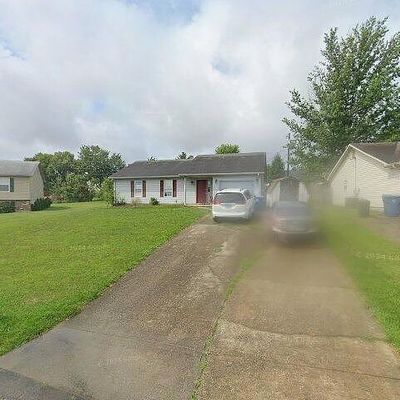 108 Ray Ct, Lawrenceburg, KY 40342